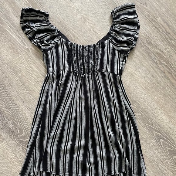 Women's Volcom, Sundress - Picture 2 of 3